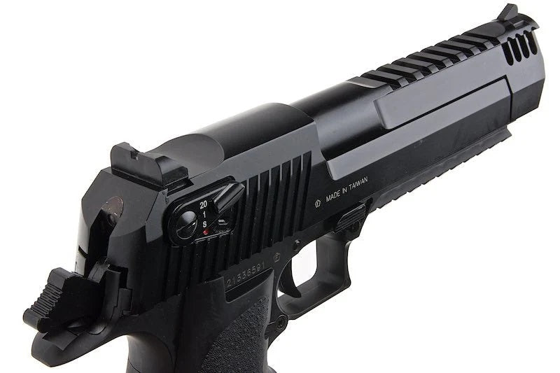 KWC Desert Eagle L6 CO2 블로우백 가스건.